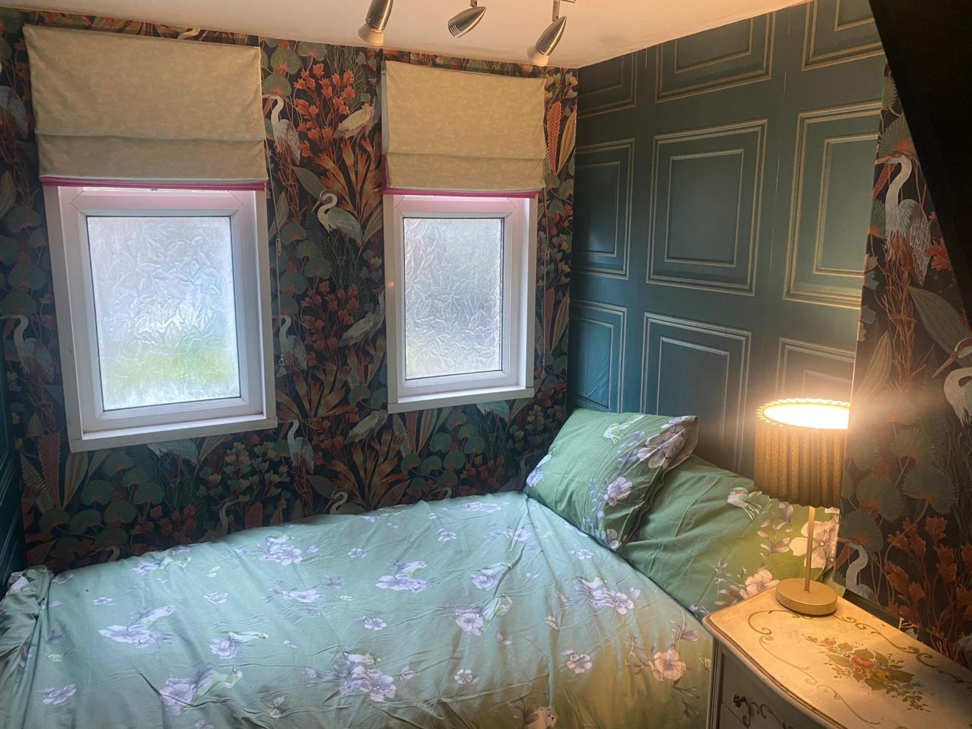Quiet Lower Floor 2 Bed City Apartment With Private Patio Garden Бат Екстер'єр фото